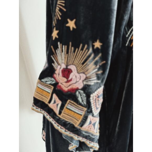 Johnny Was Steel Blue STUNNING Embroidered Velvet Tunic Blouse XL #0052 - Picture 8 of 11